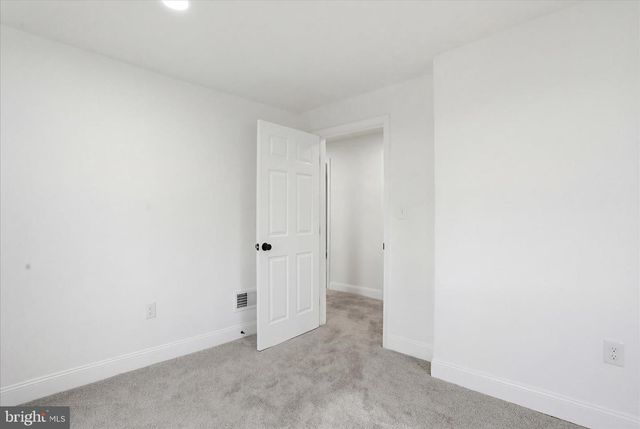 1035 HAMMONDS MILL RD, Hedgesville, WV 25427