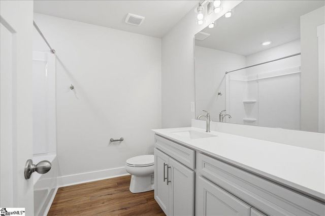 427 Crestcreek Drive, Anderson, SC 29621