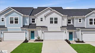 427 Crestcreek Drive, Anderson, SC 29621