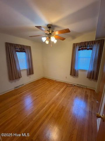 2976 Portertown Road, Greenville, NC 27858