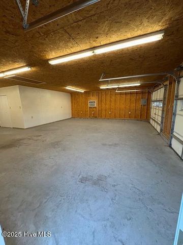 2976 Portertown Road, Greenville, NC 27858