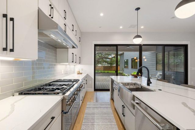 5405 Montview ST, Austin, TX 78756