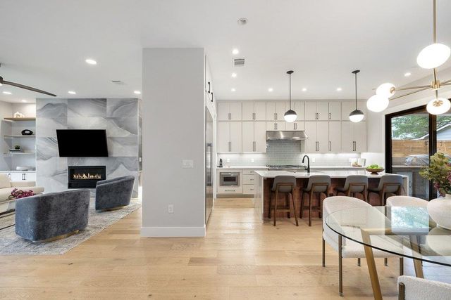 5405 Montview ST, Austin, TX 78756