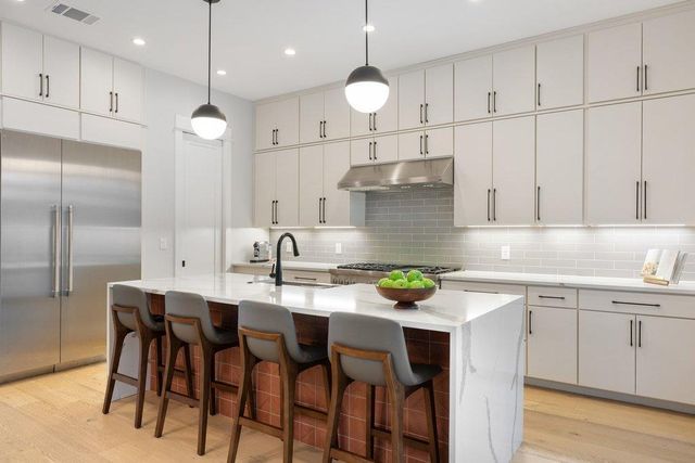 5405 Montview ST, Austin, TX 78756