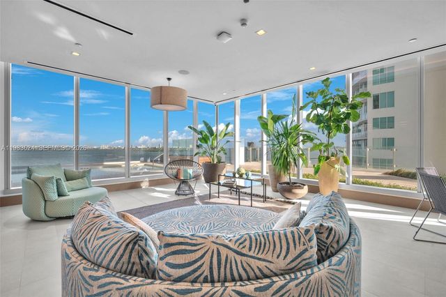 700 NE 26th Ter 2404, Miami, FL 33137