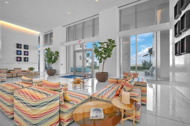 700 NE 26th Ter 2404, Miami, FL 33137