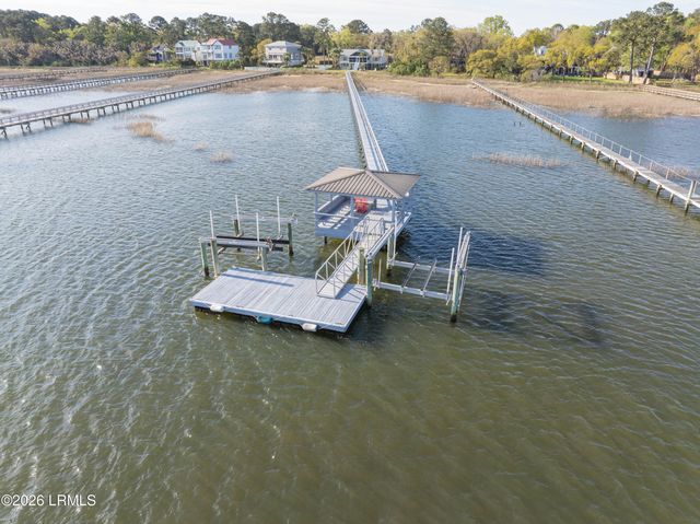 28 Jeannine Court, Seabrook, SC 29940