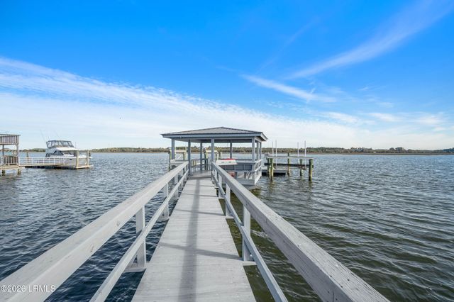 28 Jeannine Court, Seabrook, SC 29940