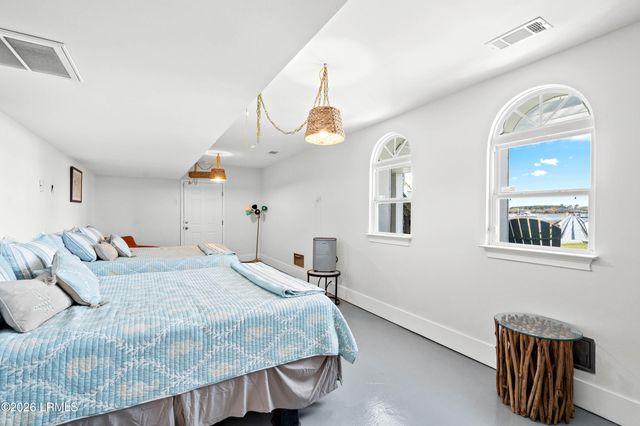 28 Jeannine Court, Seabrook, SC 29940