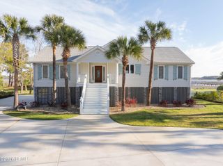 28 Jeannine Court, Seabrook, SC 29940