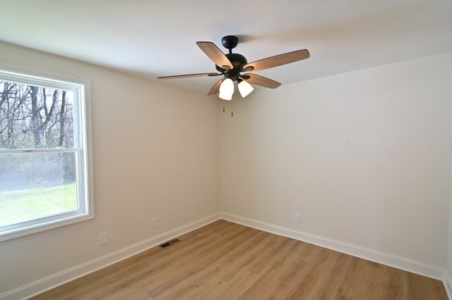 808 Hughes St, Spring Hill, TN 37174