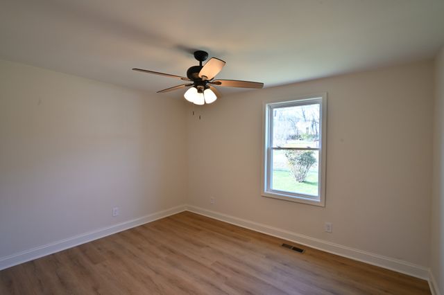 808 Hughes St, Spring Hill, TN 37174