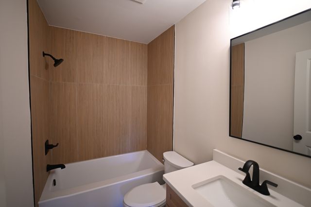 808 Hughes St, Spring Hill, TN 37174