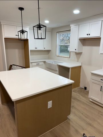 808 Hughes St, Spring Hill, TN 37174