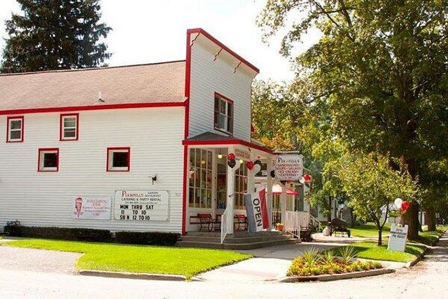 524 S Mears Avenue, Whitehall, MI 49461