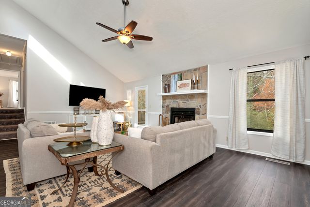 1140 Reading Drive NW, Acworth, GA 30102