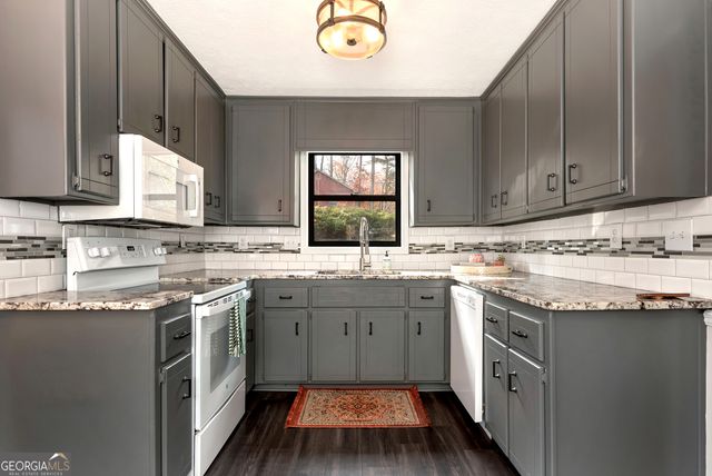 1140 Reading Drive NW, Acworth, GA 30102