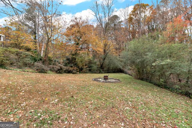 1140 Reading Drive NW, Acworth, GA 30102