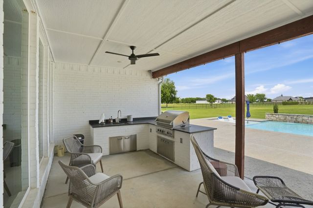 16981 S 31st East Avenue, Mounds, OK 74047