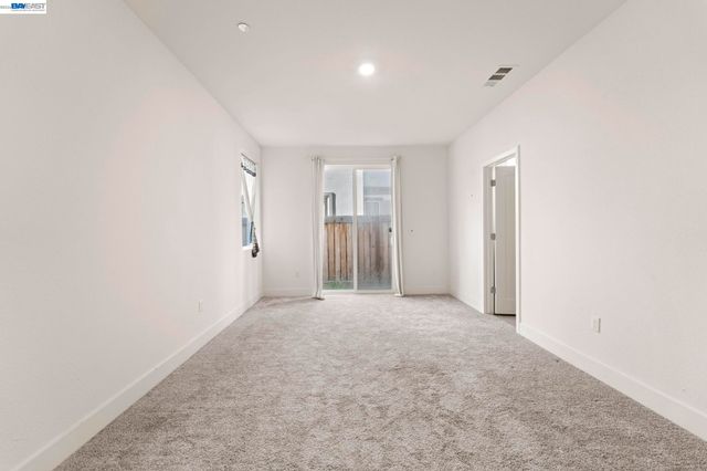 37221 Salt Pond Pl, Newark, CA 94560