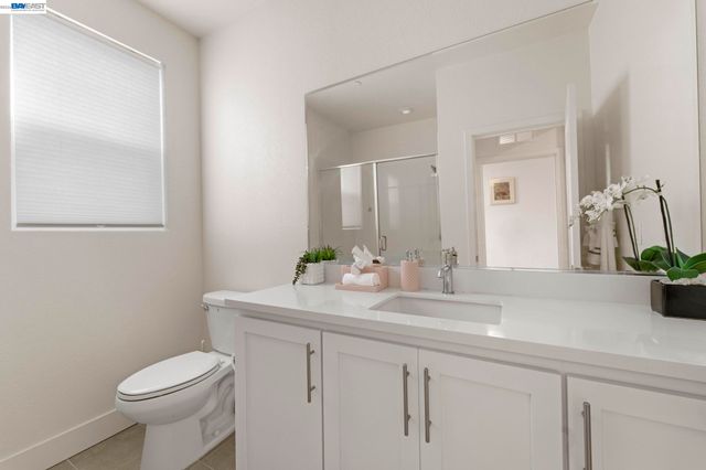 37221 Salt Pond Pl, Newark, CA 94560