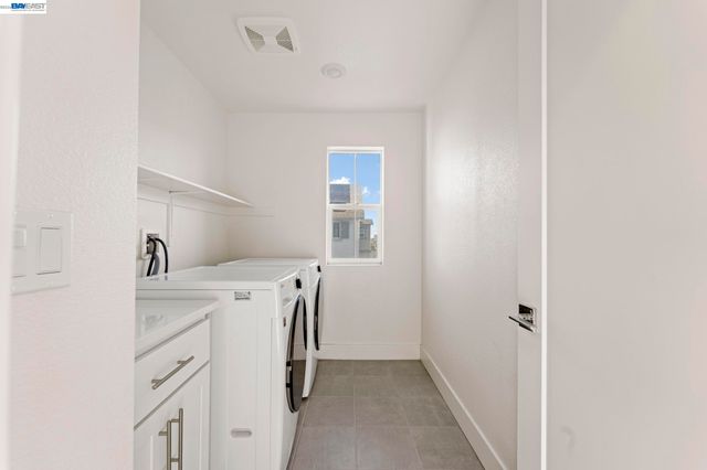 37221 Salt Pond Pl, Newark, CA 94560