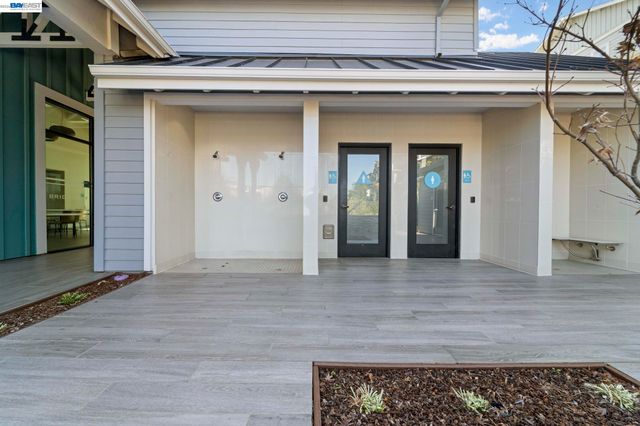 37221 Salt Pond Pl, Newark, CA 94560