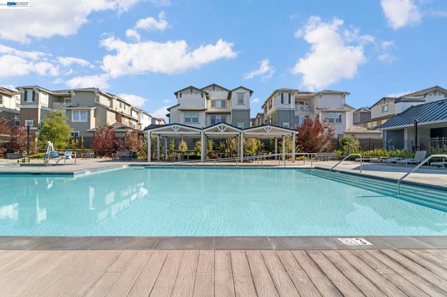 37221 Salt Pond Pl, Newark, CA 94560