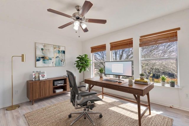 7504 Redrick DR, Austin, TX 78747