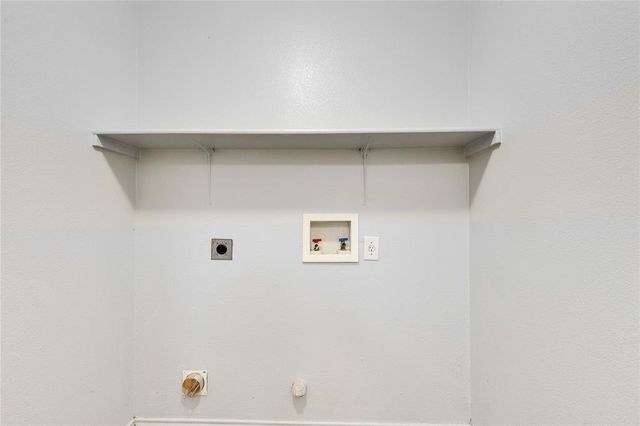 7504 Redrick DR, Austin, TX 78747