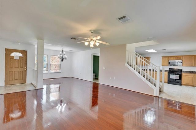 7504 Redrick DR, Austin, TX 78747