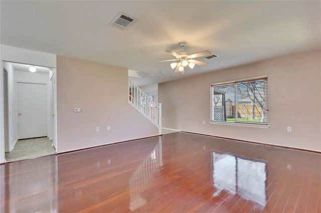 7504 Redrick DR, Austin, TX 78747