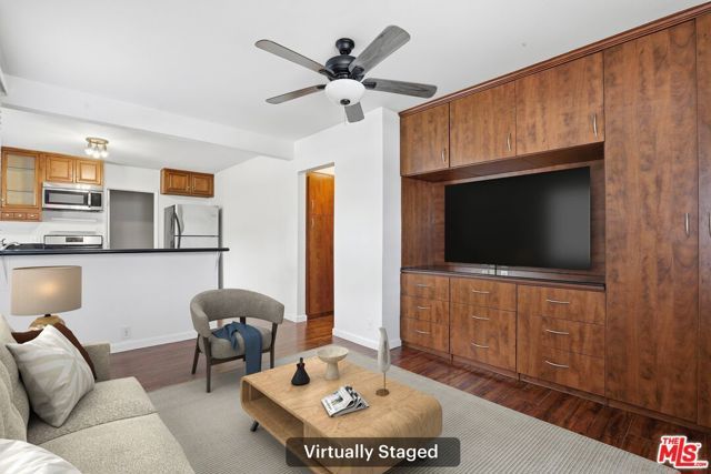 7154 Lexington Avenue, West Hollywood, CA 90046