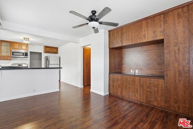 7154 Lexington Avenue, West Hollywood, CA 90046