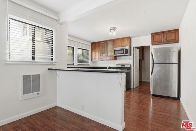 7154 Lexington Avenue, West Hollywood, CA 90046