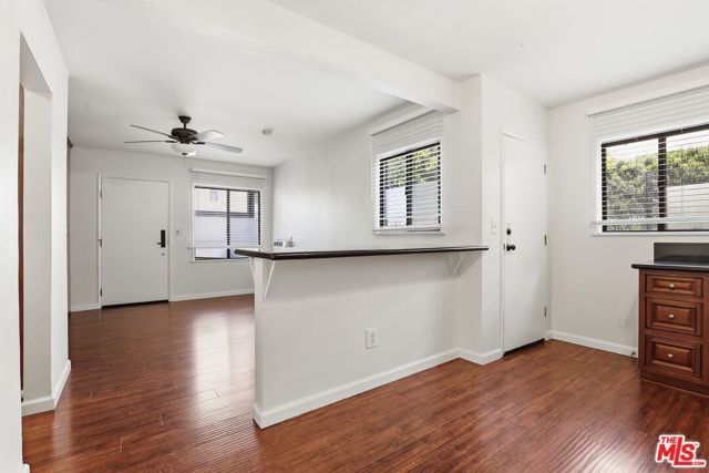 7154 Lexington Avenue, West Hollywood, CA 90046