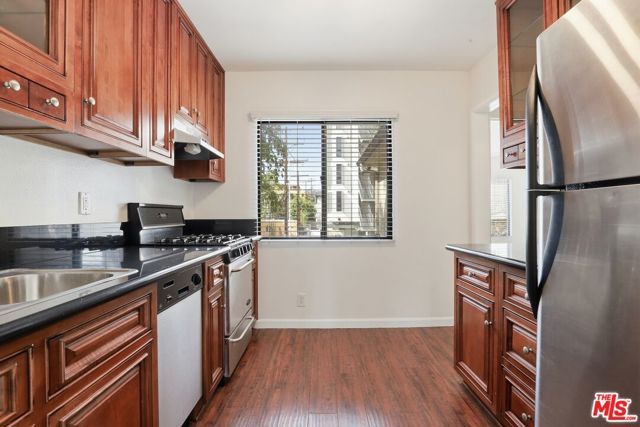 7154 Lexington Avenue, West Hollywood, CA 90046