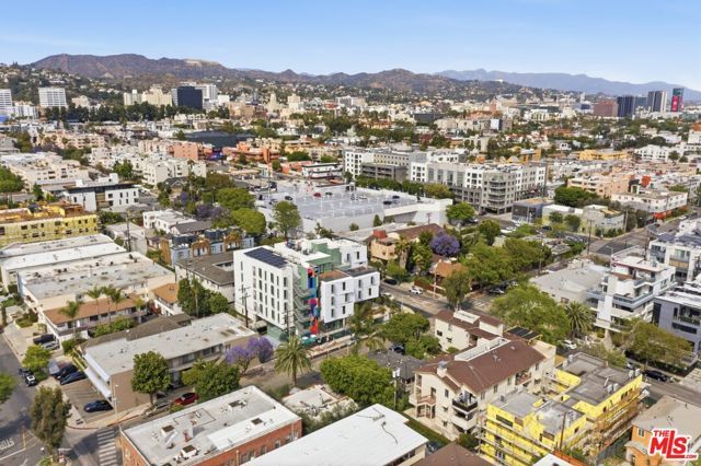 7154 Lexington Avenue, West Hollywood, CA 90046