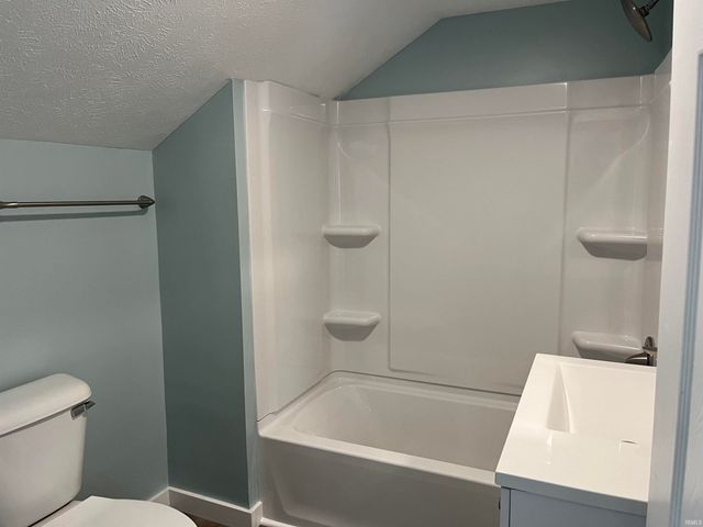 1738 E Bowman Street, South Bend, IN 46613