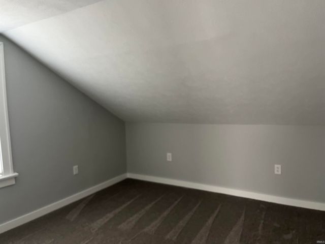 1738 E Bowman Street, South Bend, IN 46613
