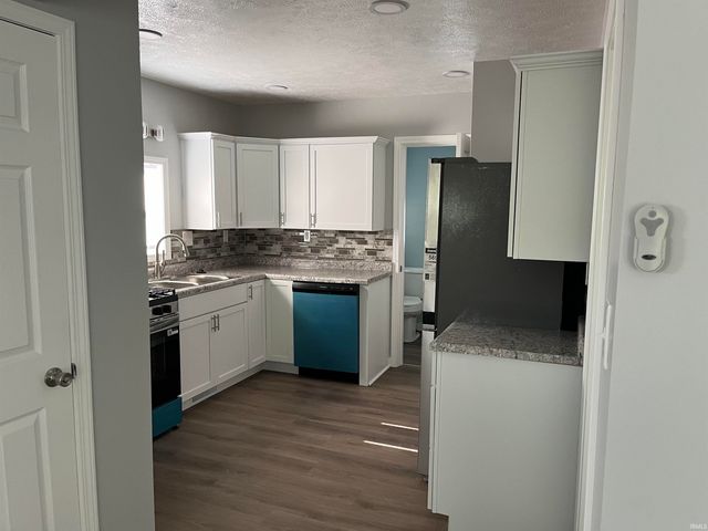 1738 E Bowman Street, South Bend, IN 46613