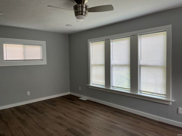 1738 E Bowman Street, South Bend, IN 46613