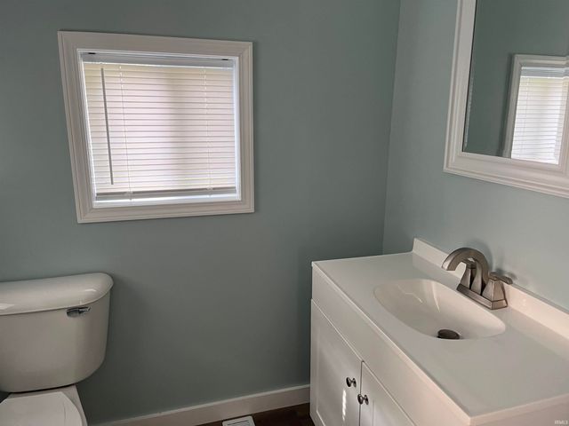 1738 E Bowman Street, South Bend, IN 46613
