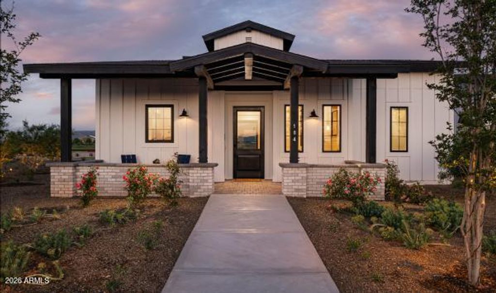 11800 N GREENWICH Boulevard 102, Surprise, AZ 85388 — exterior