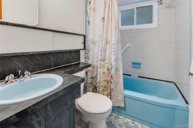 1142 Bay Shore Avenue, Bay Shore, NY 11706