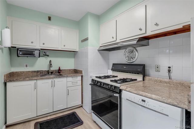 1142 Bay Shore Avenue, Bay Shore, NY 11706