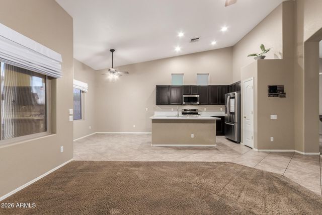 866 E La Costa Place, Chandler, AZ 85249