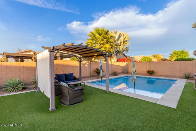 866 E La Costa Place, Chandler, AZ 85249