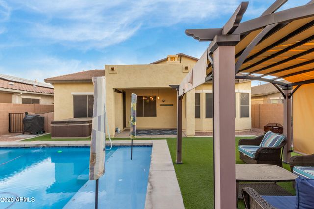 866 E La Costa Place, Chandler, AZ 85249