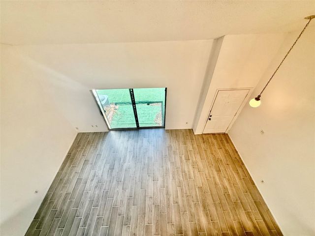 12922 Wirevine Lane, Houston, TX 77072